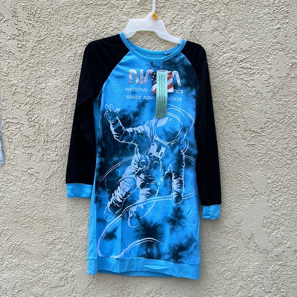 Girls sleepwear long sleeve NASA NWT - Picture 4 of 9